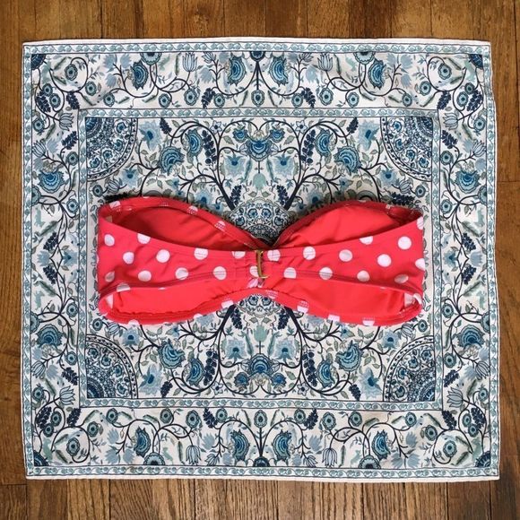 Mossimo bright pink polka dot twist strapless bandeau bikini top size medium - Picture 2 of 6